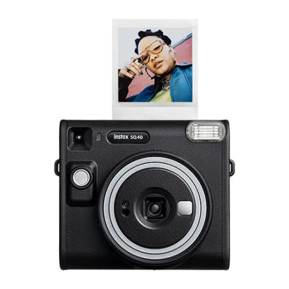 Instax SQ40 polaroid camera