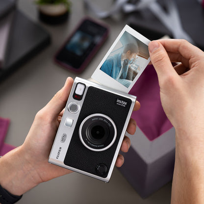 Instax Mini evo